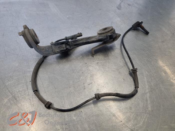 Steun (diversen) van een Renault Trafic, Auto-onderdelen, Gebruikt, -, Renault, -