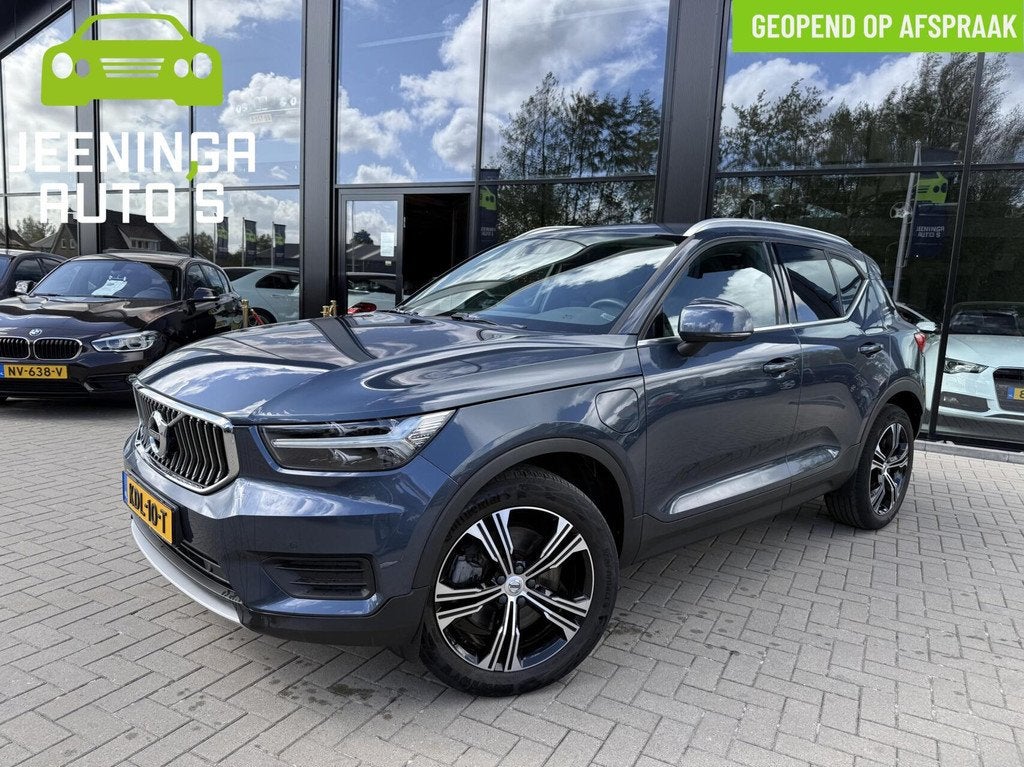 Volvo XC40 T4 PlugInHybride Inscription|Camera|Stuur en-Stoe, Zwart, Bedrijf, Hybride Elektrisch/Benzine, SUV of Terreinwagen