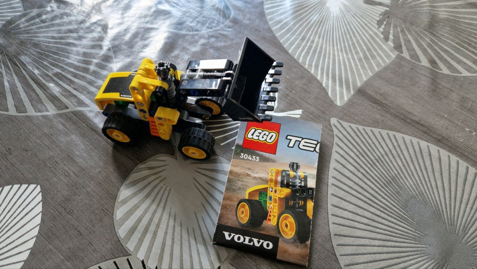 Lego 30433 Technic Volvo wiellader, Lego, Compleet, Ophalen of Verzenden, Zo goed als nieuw