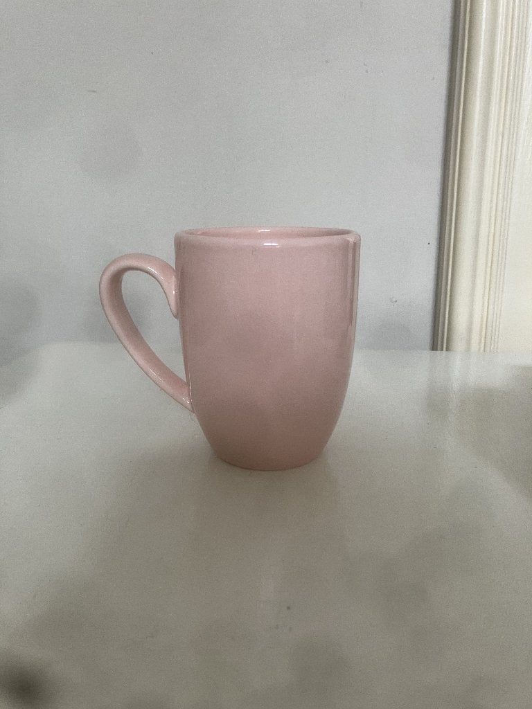 Leuke roze mok uit van Casa Alegre uit Portugal, Ophalen of Verzenden, Zo goed als nieuw, Overige stijlen, Kop(pen) en/of Schotel(s)
