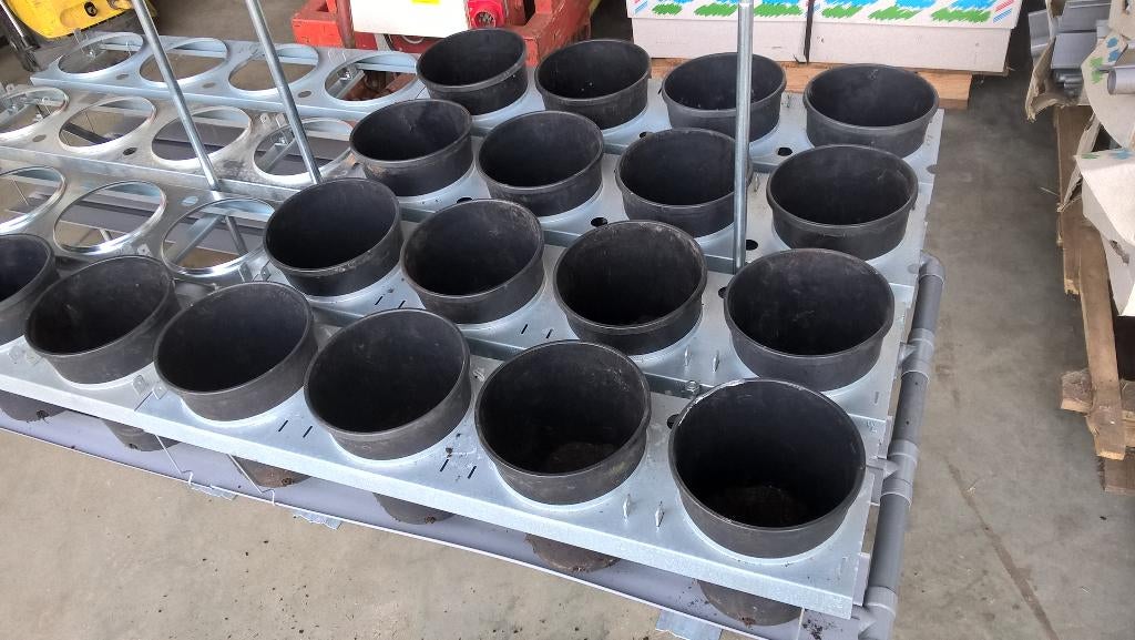 kweekstelling voor planten / boompjes / bloemen / etc., Tuin en Terras, Bloembakken en Plantenbakken, Ophalen, 100 cm of meer