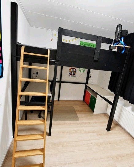 Super stevige hoogslaper 160x200 met lampjes, Huis en Inrichting, Slaapkamer | Stapelbedden en Hoogslapers, Ophalen, Hoogslaper