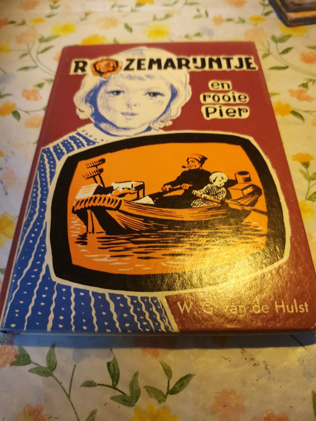 Rozemarijntje en Rooie Pier - W.G. van de Hulst, Ophalen of Verzenden, Gelezen, W.G. van de Hulst, Fictie algemeen