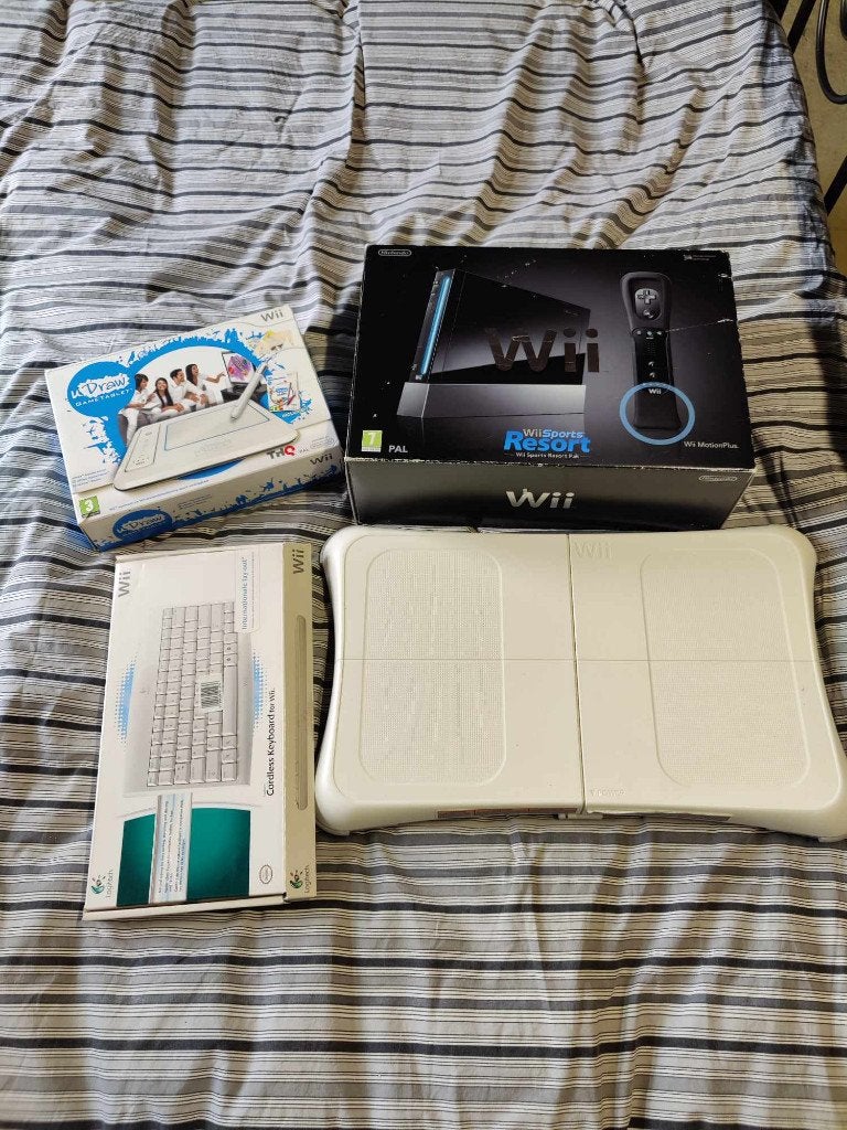 Nintendo Wii zwart, balanceboard, toetsenbord, U Draw (M54), Spelcomputers en Games, Ophalen of Verzenden, Gebruikt, Met 1 controller