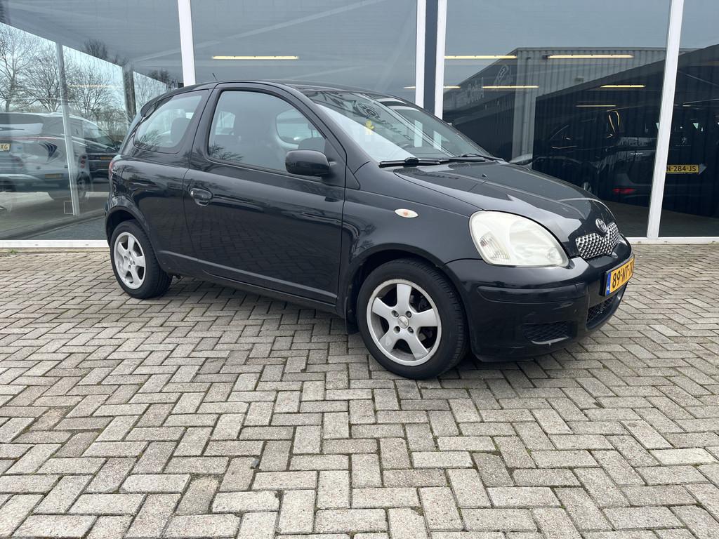 Toyota Yaris 1.3 VVT-i Sol lmv (bj 2004), Auto's, Toyota, Voorwielaandrijving, 1299 cc, Gebruikt, 31 €/maand
