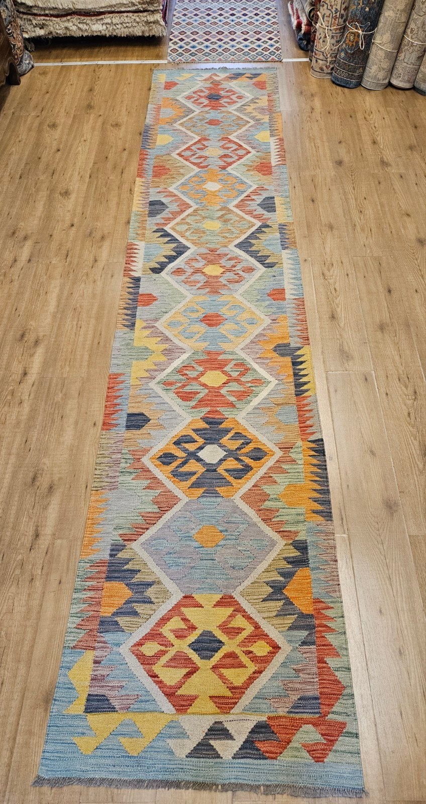 Handgeweven oosterse wollen kelim loper 398x84, Info@SlatsAntiek.nl, Vof Slats Antiek, Kelim, Herenstraat 31 leiden