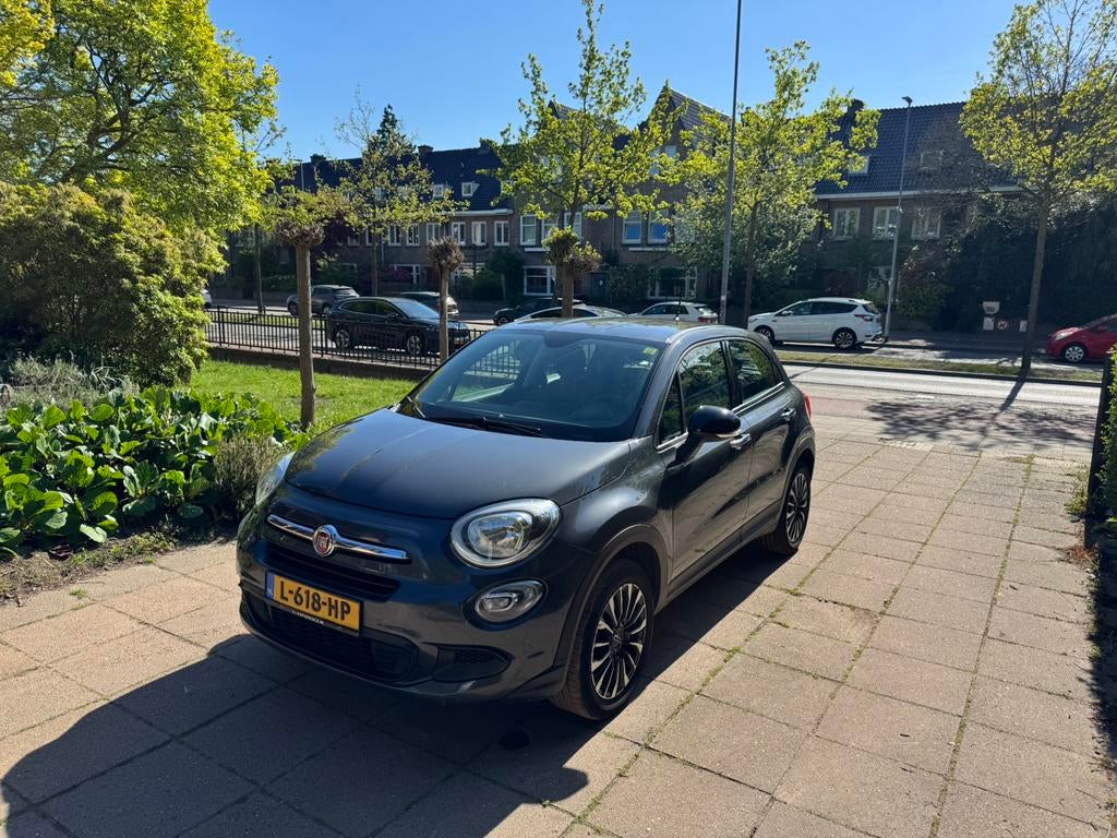 Fiat 500X 1.6 110pk 2015 Grijs Nieuwe APK (sinds 30-04-26), Auto's, Fiat, Voorwielaandrijving, Zwart, 4 cilinders, 500X