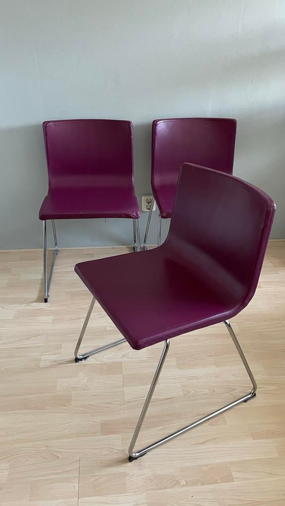 1 paarse Ikea Bernhard stoelen met metalen onderstel, Ophalen, Gebruikt, Overige kleuren, Drie