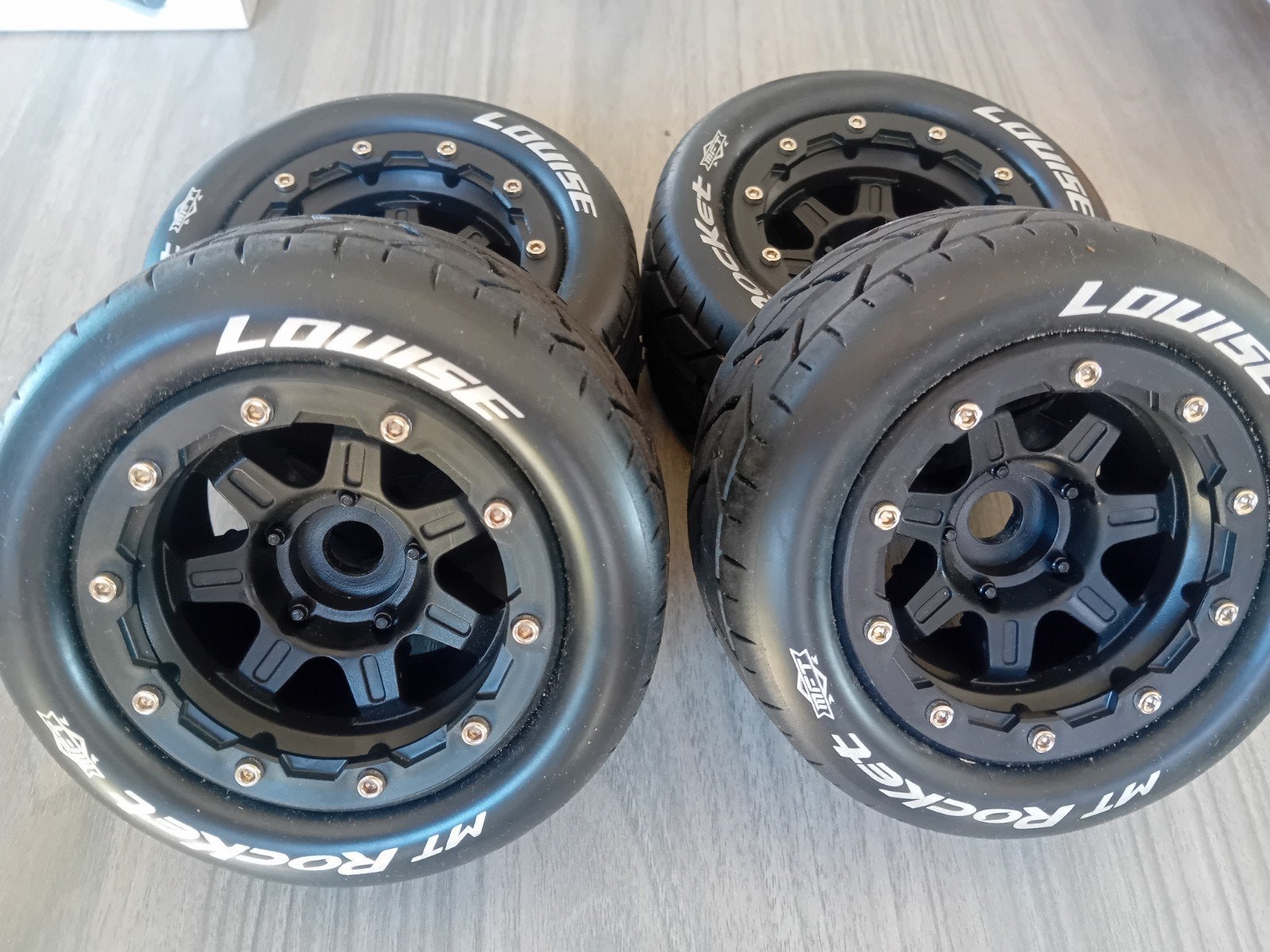 Louise MT Rocket banden met 17mm hex, Ophalen of Verzenden, Zo goed als nieuw, Onderdeel