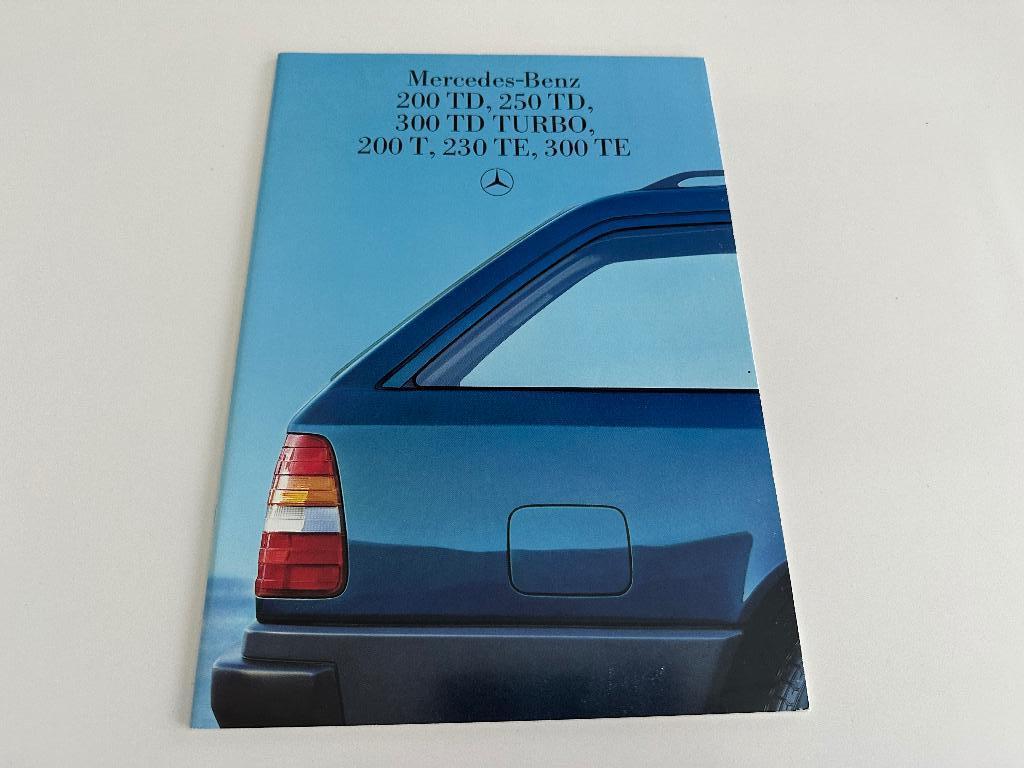 Folder 1985 Mercedes Benz 200 300 Diesel , Turbo TE, Ophalen of Verzenden, Zo goed als nieuw, Mercedes