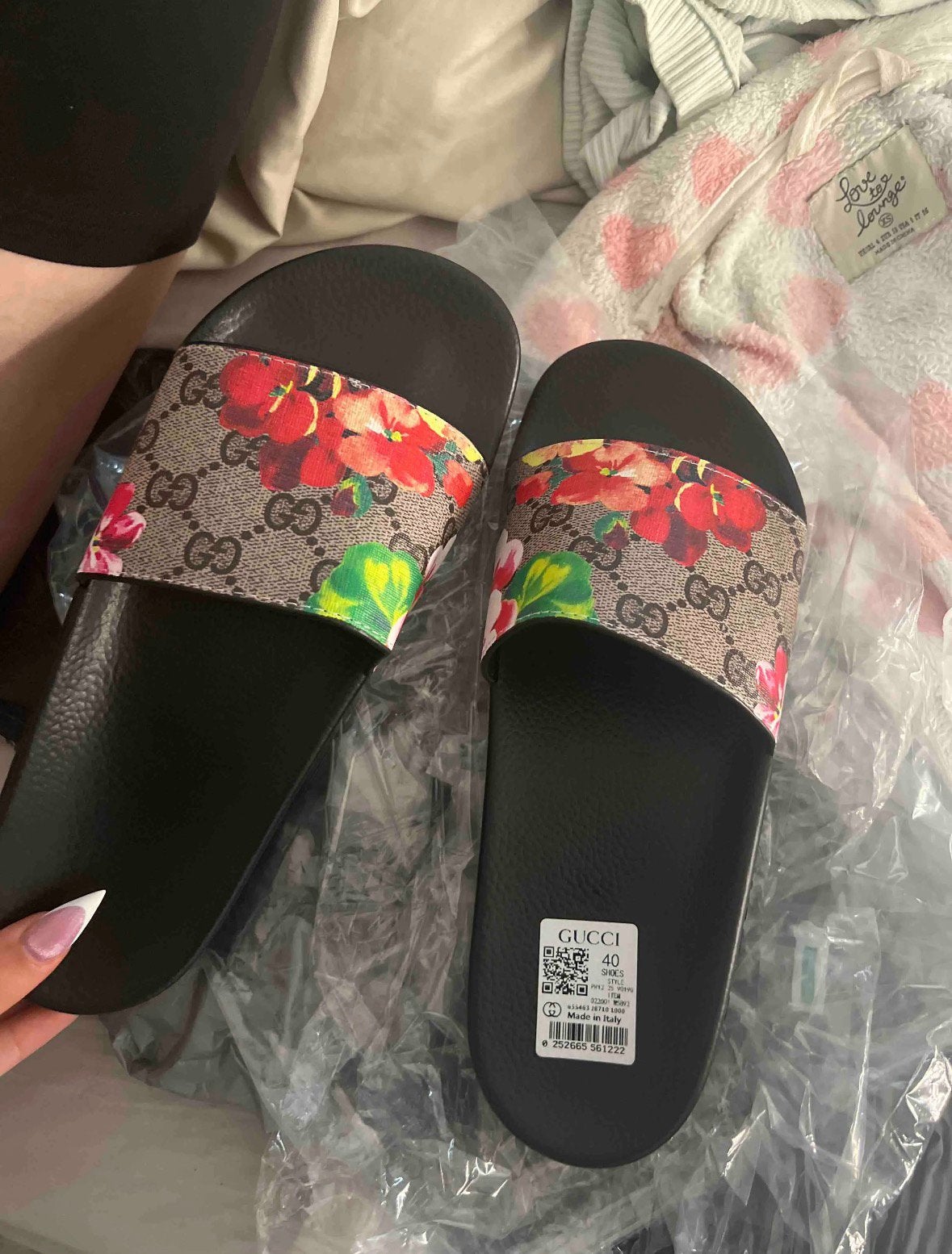Gucci Flora slippers nieuw, Ophalen of Verzenden, Nieuw, Zwart, Slippers