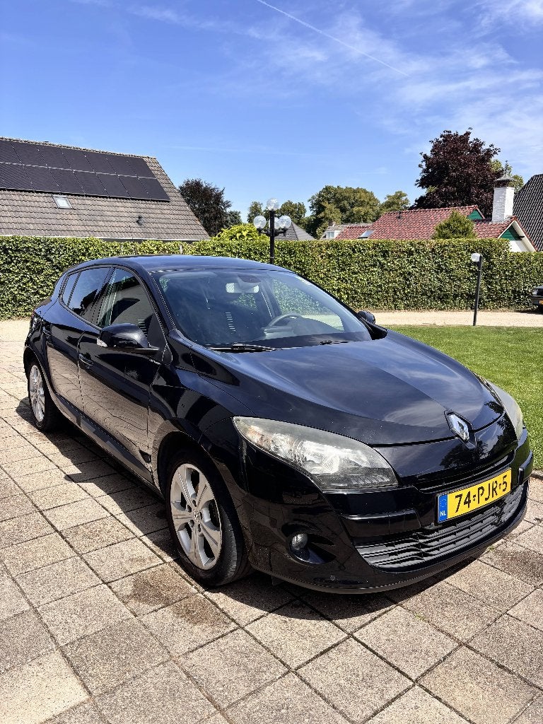 Renault Mégane 1.6 16V 81KW HB 2011 Zwart, Euro 5, Stof, 4 cilinders, Zwart