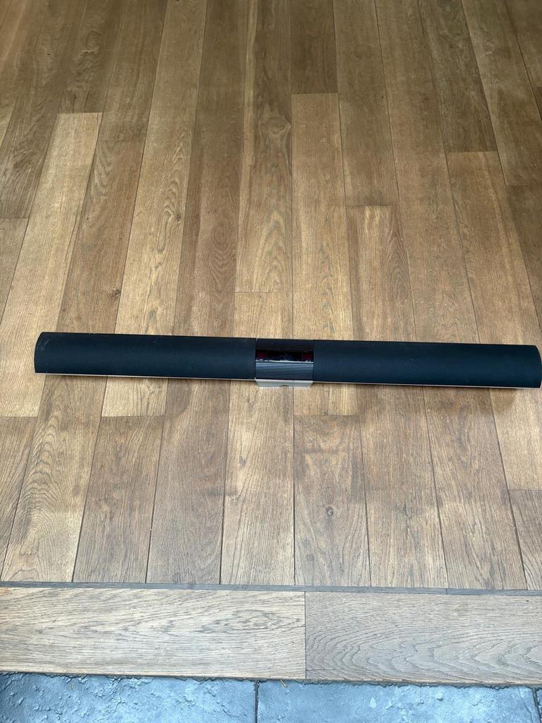 Beolab speaker - Elegante en krachtige geluidsbalk, Ophalen of Verzenden, Zo goed als nieuw