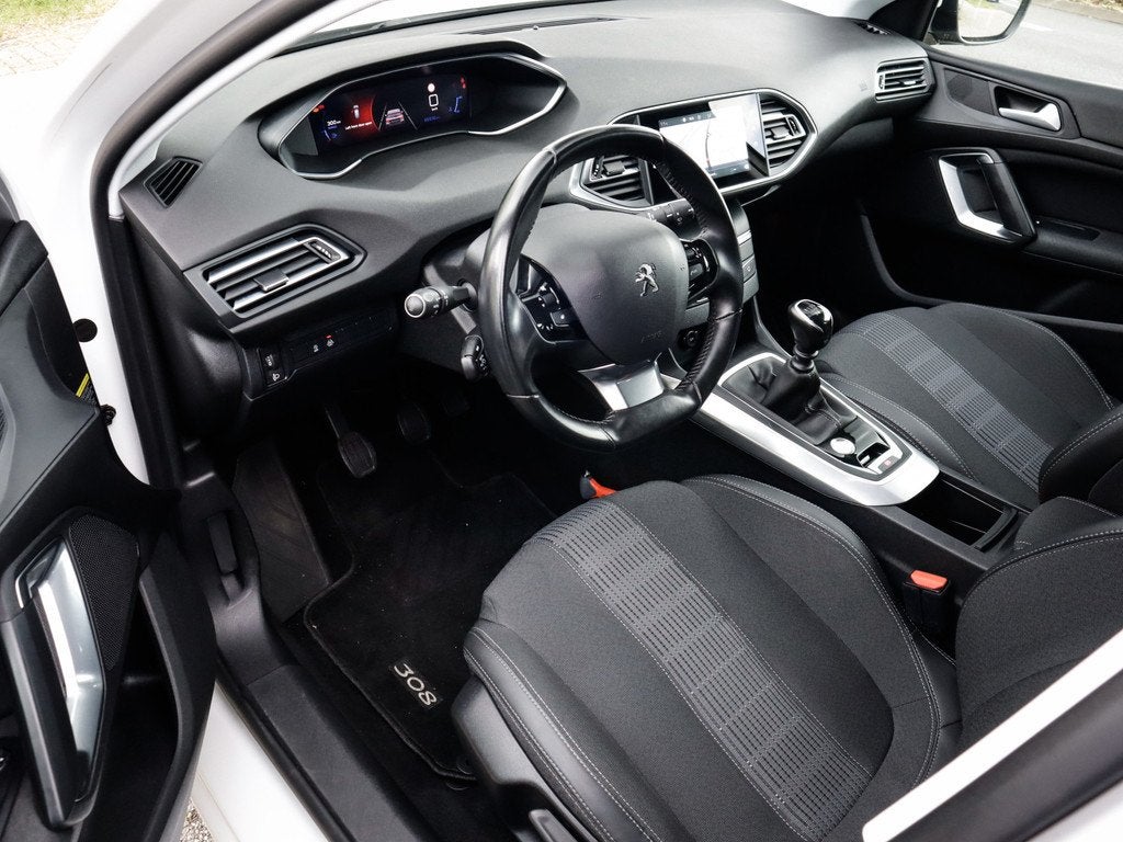 Peugeot 308 SW 1.2 PureTech Blue Lease Allure 1e-Eig. & Deal, Voorwielaandrijving, 12 maanden, Stof, Gebruikt