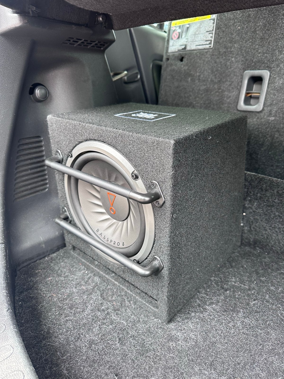 JBL Basspro 8 actieve subwoofer, Auto diversen, Ophalen, Zo goed als nieuw