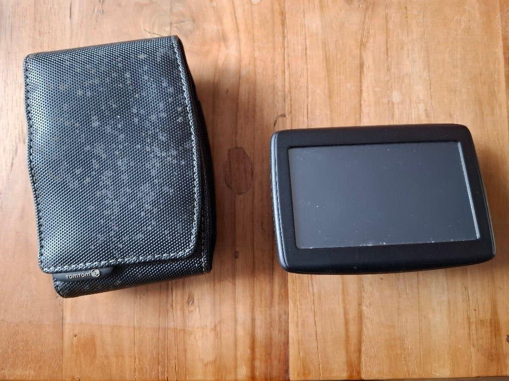 Tomtom 4EN42 Z1230, Auto diversen, Autonavigatie, Ophalen of Verzenden, Gebruikt
