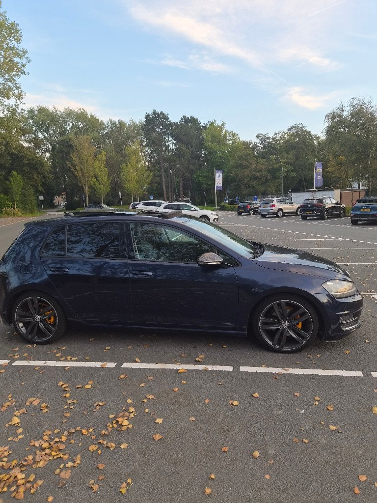 Volkswagen Golf 7 1.8 TSI R-line Panodak, 4 cilinders, Blauw, Leder, 75 €/maand