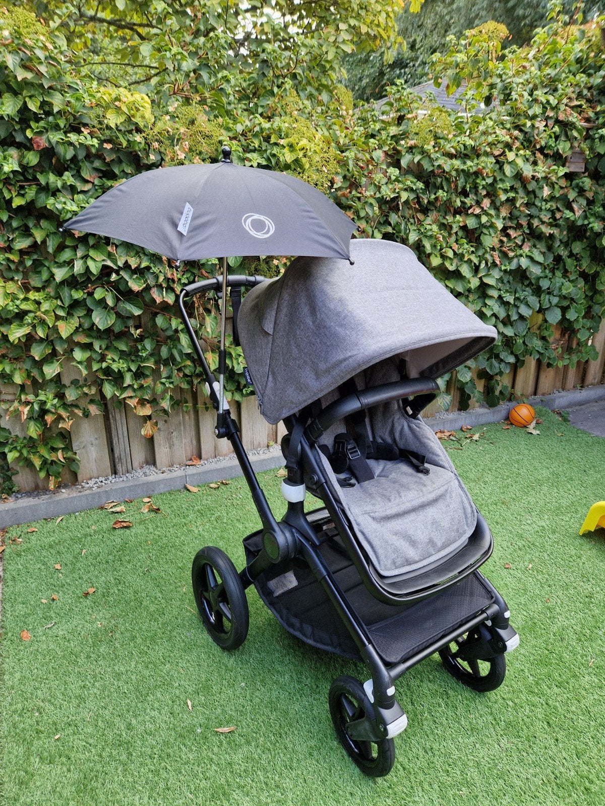 Bugaboo Fox 3 met reiswieg - incl. alle Bugaboo assecoires, Kinderen en Baby's, Kinderwagens en Combinaties, Ophalen, Gebruikt