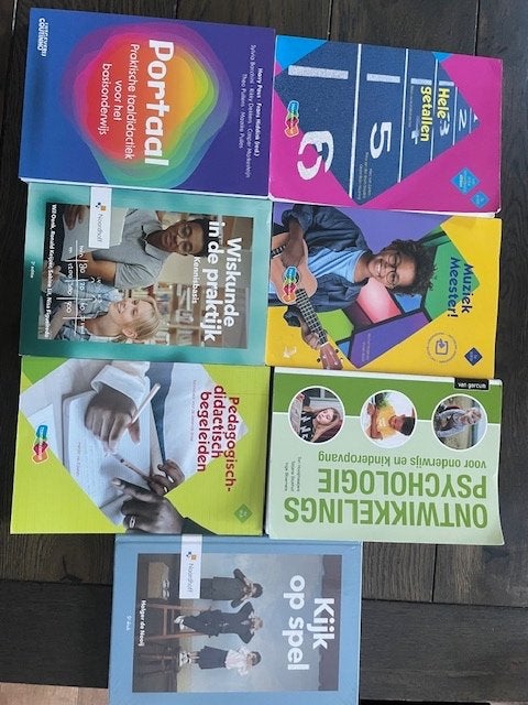 Boekenpakket Pabo leerjaar 1, Boeken, Overige vakken, Ophalen of Verzenden, Overige niveaus, Onbekend