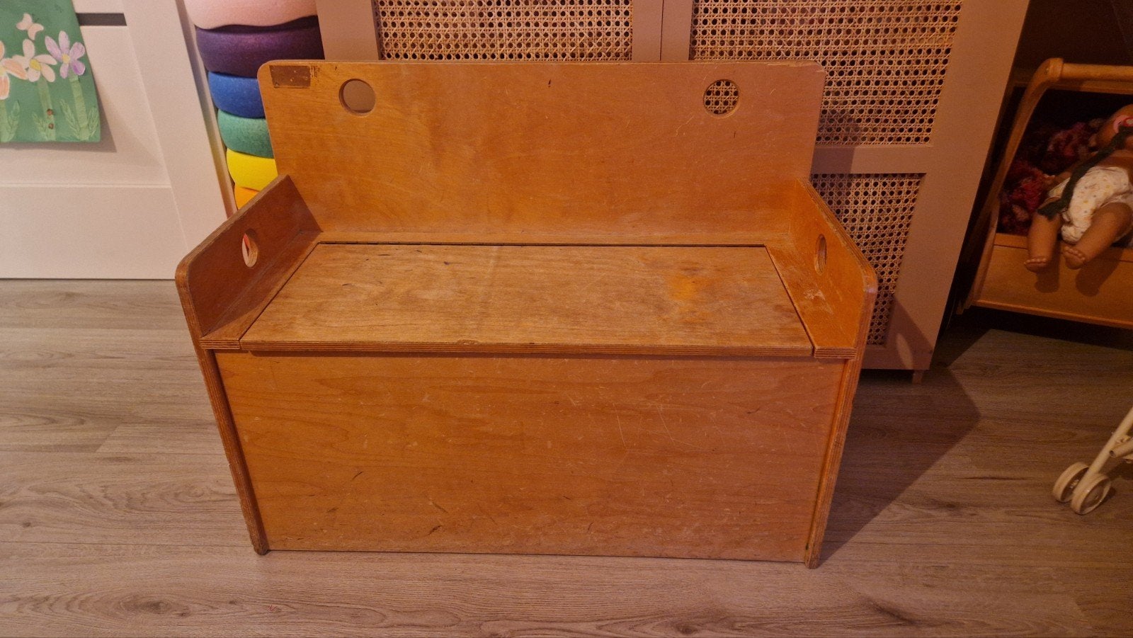 Vintage klepbankje, schoolbankje, speelgoedbak Van Dijk Toys, Kinderen en Baby's, Ophalen, Stoel(en)