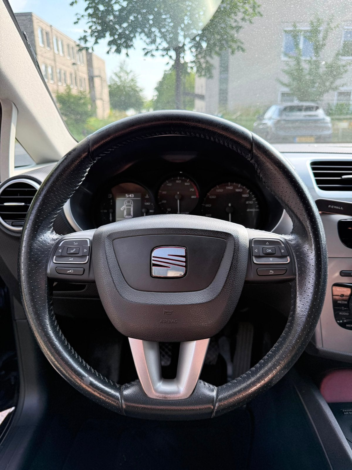 Seat Leon 1.4 TSI 92KW 2009 Zwart, Auto's, 125 pk, 4 cilinders, Leon, Zwart