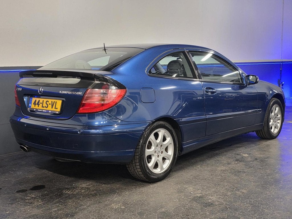 Mercedes-Benz C-Klasse Sportcoupé 180 K. Amice | Automaat |, Auto's, Automaat, Gebruikt, Parkeersensor, 1796 cc