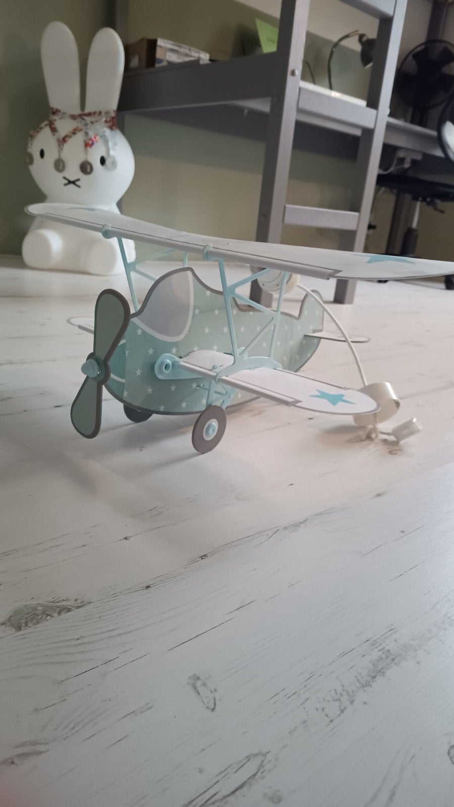 Vliegtuig plafondlamp kinderkamer E27, Huis en Inrichting, Ophalen, Kinderkamer, Speels, Vliegtuig, E27 (groot), Kunststof
