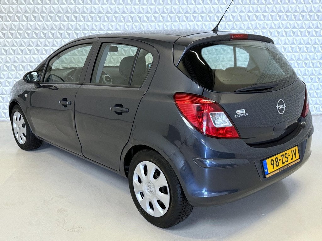 Opel Corsa 1.2-16V Enjoy 5drs AIRCO - Koppakking lek?! (2008, Auto's, Opel, Voorwielaandrijving, Stof, Zwart, 4 cilinders