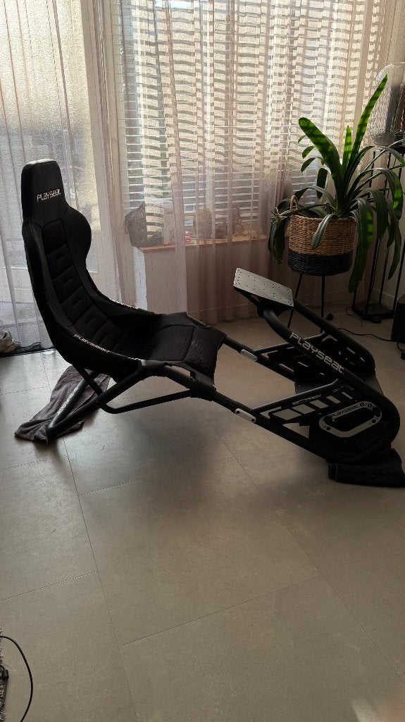 Playseat Trophy, Ophalen, Zo goed als nieuw, Playseat