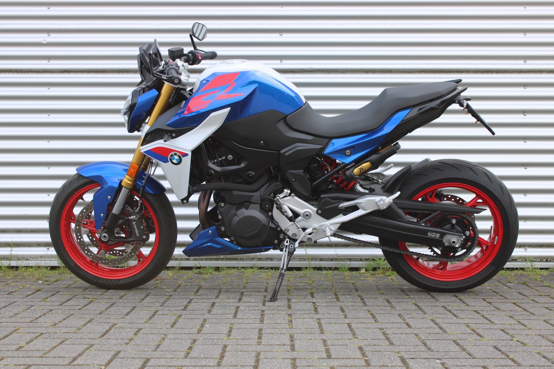 BMW F 900 R | Remus | Comfort &Dynamic pakket | Korte KTPH, Motoren, LED Verlichting, Spaansland 10
7543BG  ENSCHEDE, NL, Meer dan 35 kW
