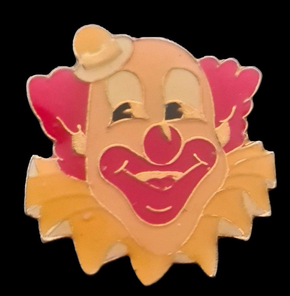Clown pin- rood geel epoxy, Verzenden, Nieuw, Figuurtje, Speldje of Pin