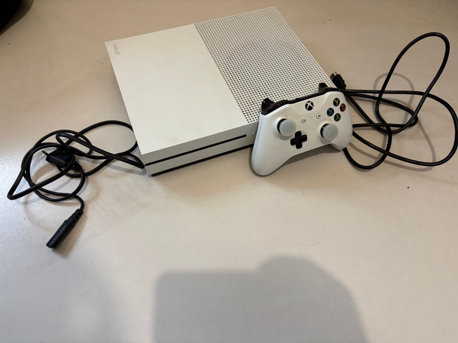 Xbox One S 500GB, Spelcomputers en Games, Avontuur en Actie, Gebruikt, 1 speler, Ophalen of Verzenden