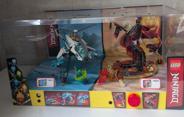 Zeldzame lego ninjago winkel display showcase, Ophalen, Zo goed als nieuw, Lego