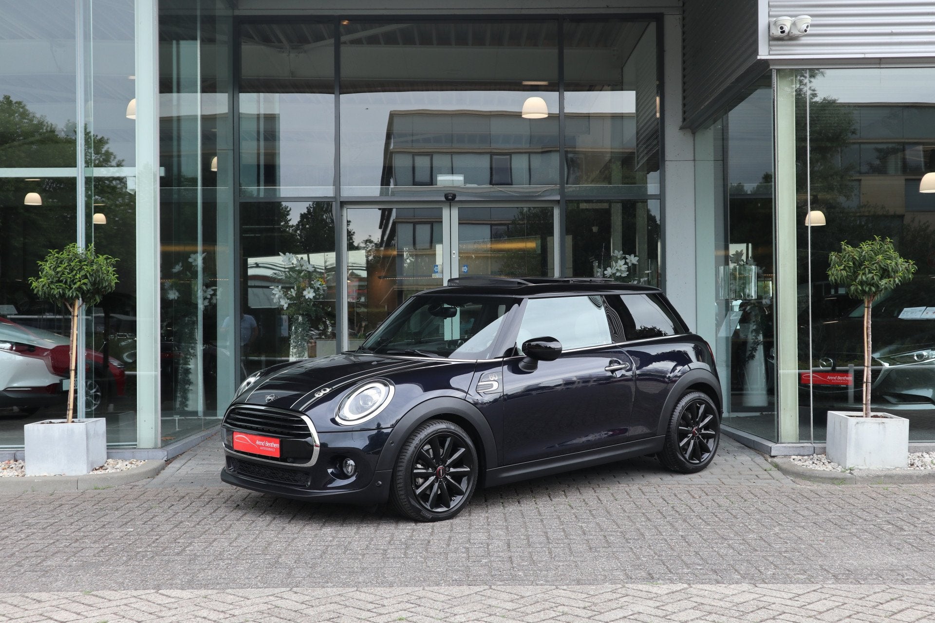MINI 3-deurs 1.5 Cooper 60 Years Edition Pano / H&K Audio /, Auto's, Mini, 136 pk, Gebruikt, Euro 6, 49 €/maand