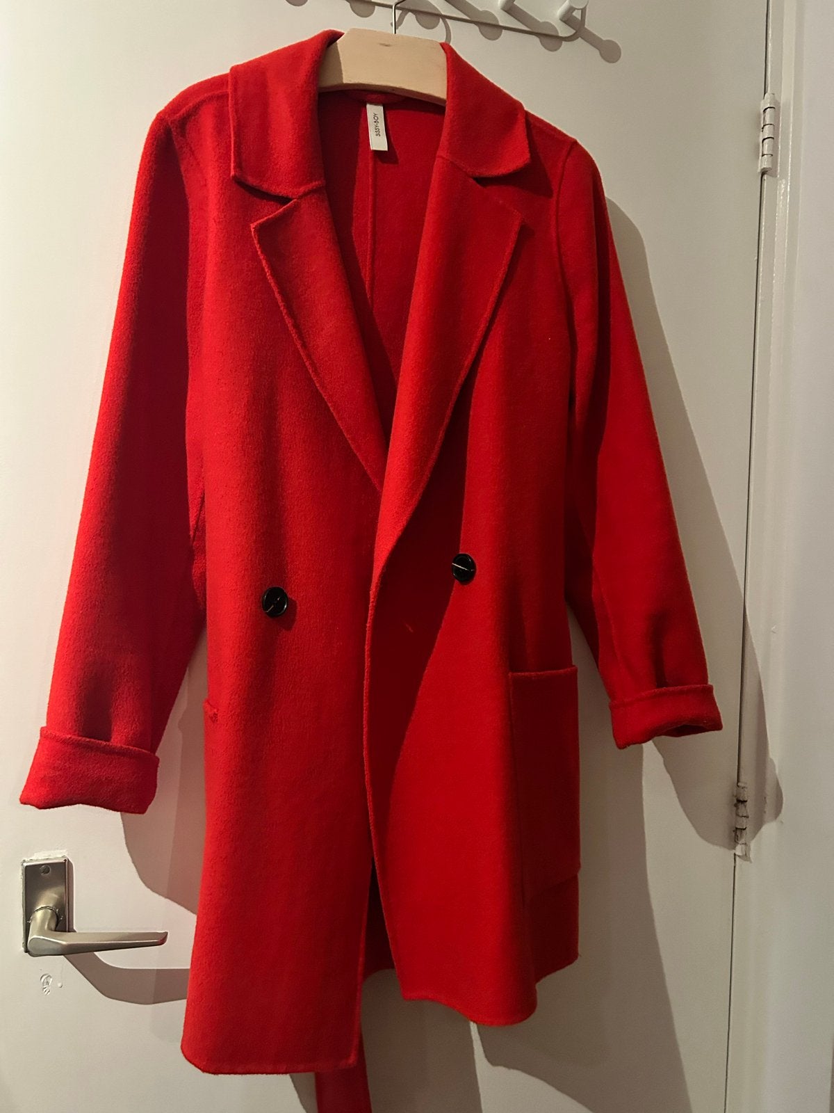 Sissy-Boy rode wollen jas - Maat M, Kleding | Dames, Jassen | Winter, Ophalen of Verzenden, Zo goed als nieuw, Maat 38/40 (M)