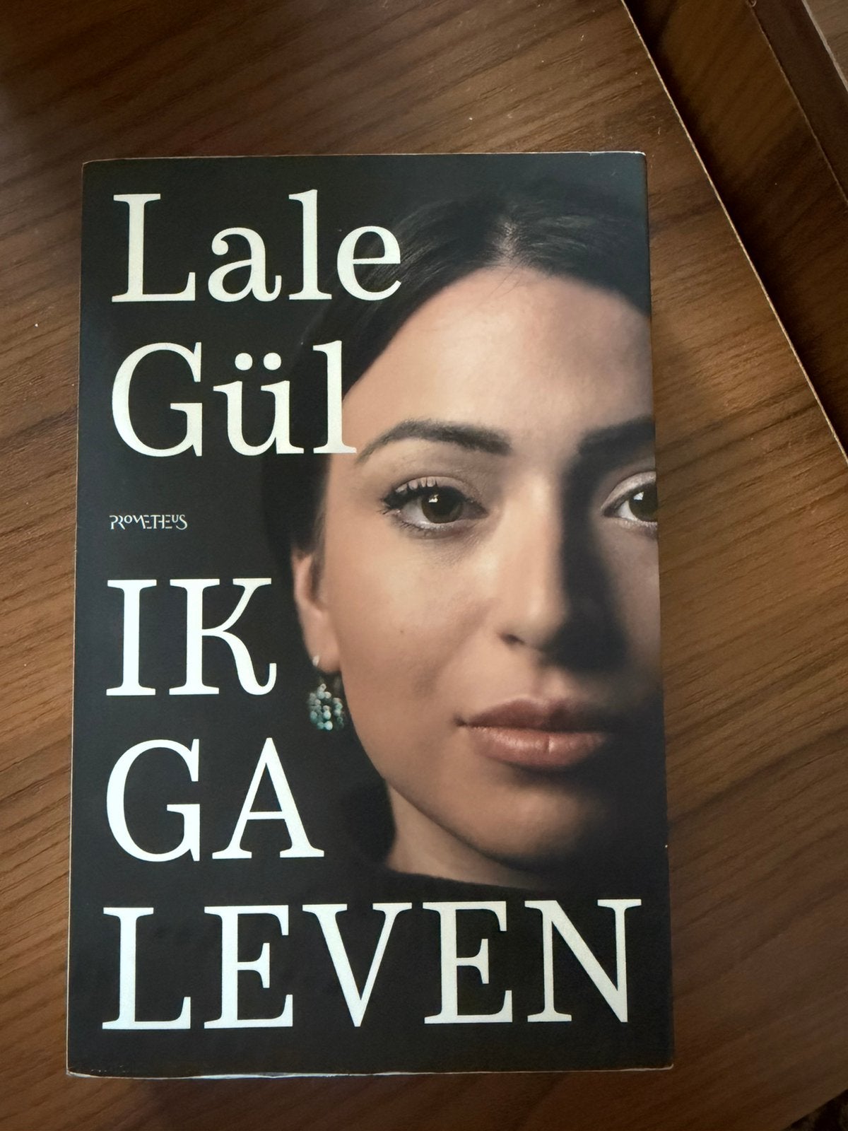 Lale Gül - Ik ga leven, Boeken, Literatuur, Zo goed als nieuw, Ophalen of Verzenden