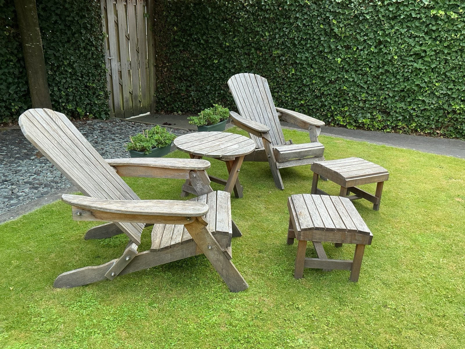 Canadian chair tuinset: 2 stoelen, 2 hockers, 1 bijzettafel, Gebruikt, Stoel, Tuinset, Hout