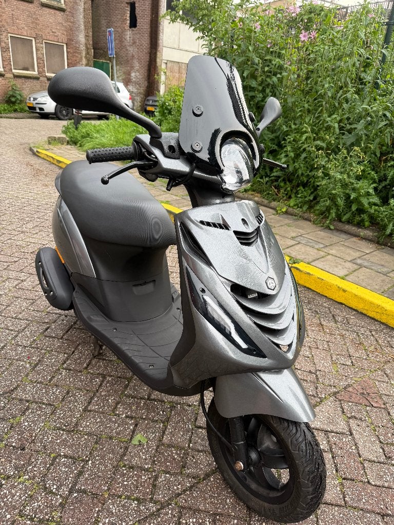 Piaggio Zip SP brom e5 45km 2021 alpha led, Ophalen, Maximaal 45 km/u, Zip, Zo goed als nieuw