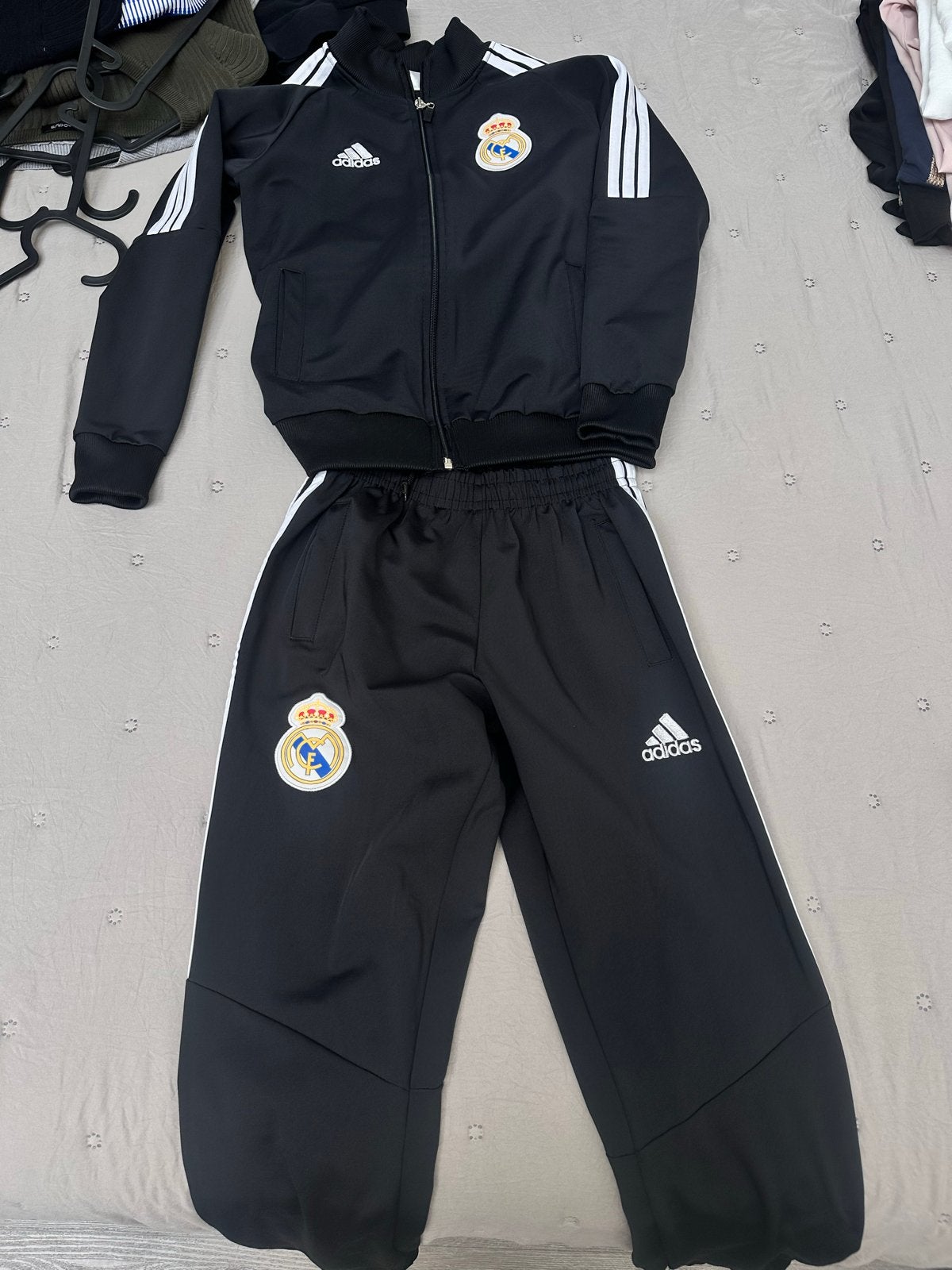 Adidas Real Madrid Trainingspak Zwart 164, Maat XS of kleiner, Ophalen of Verzenden, Zo goed als nieuw, Trainingspak
