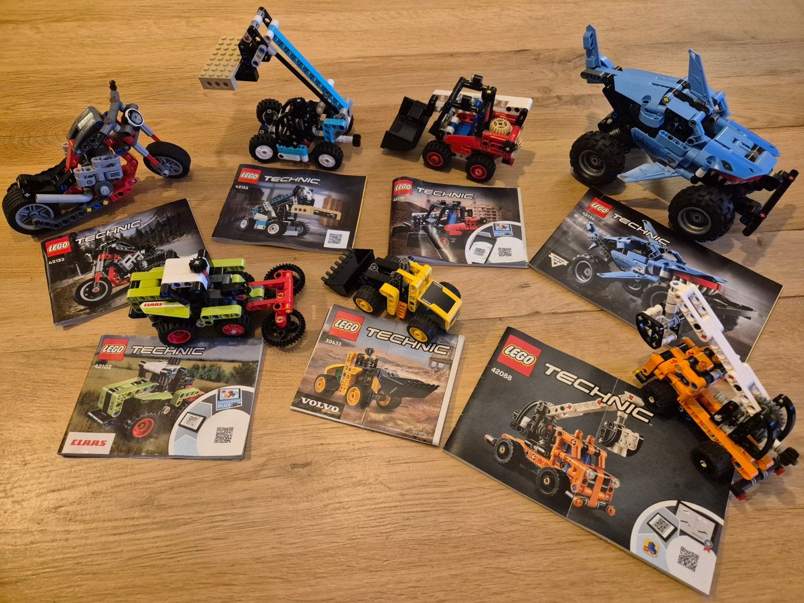 Mooie bundel van 7 LEGO Technic sets (Compleet & Gemonteerd), Ophalen of Verzenden, Zo goed als nieuw