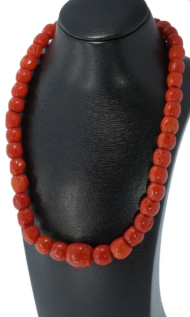Sale Bloedkoraal ketting antiek 14k slot goud grote kralen