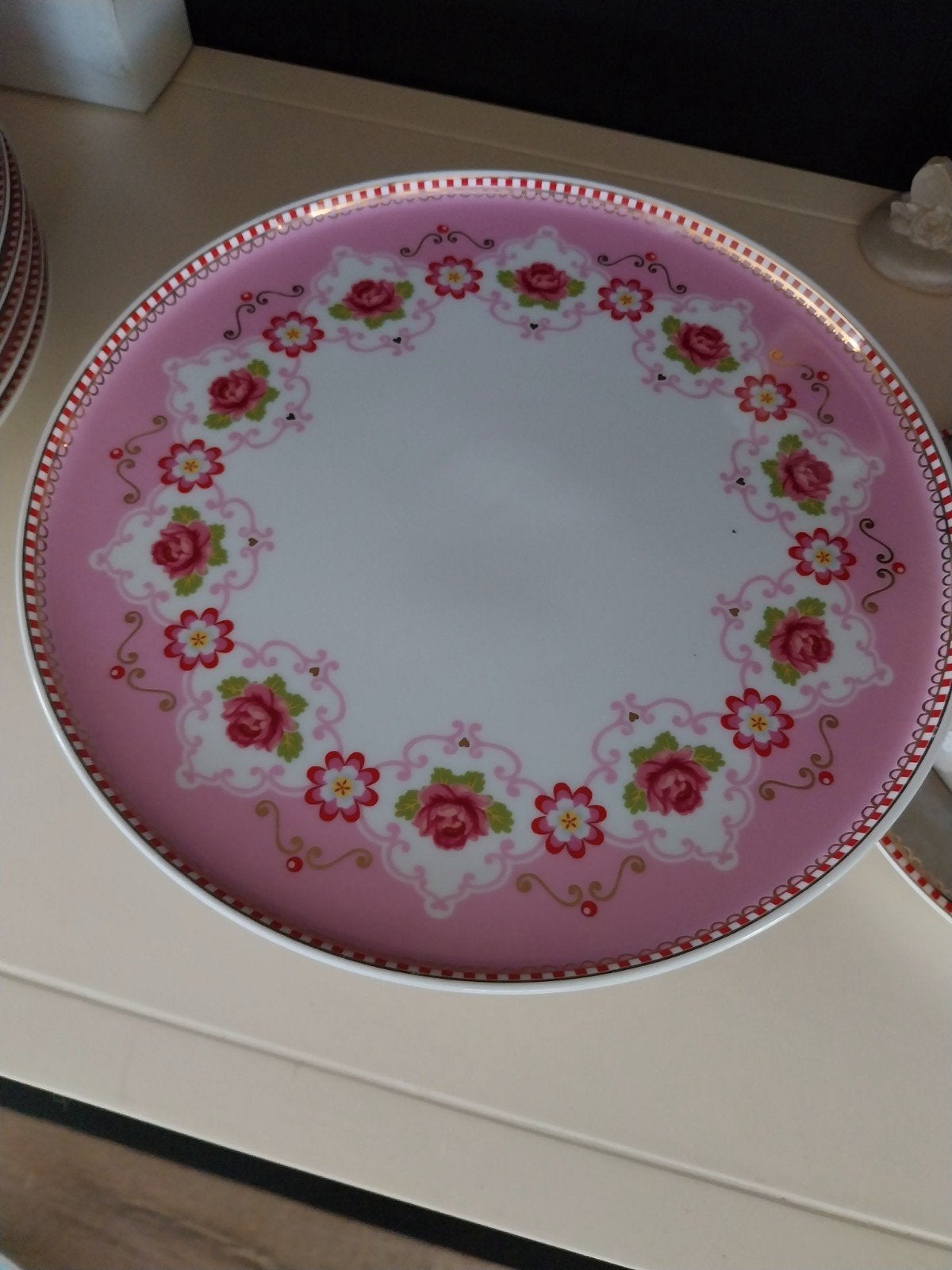 Pip Studio taartplateau - Roze met bloemmotief, Ophalen of Verzenden, Zo goed als nieuw, Porselein, Pip Studio