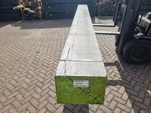 Hardhouten balk 30x40 cm 5.10 meter - nr: HB12