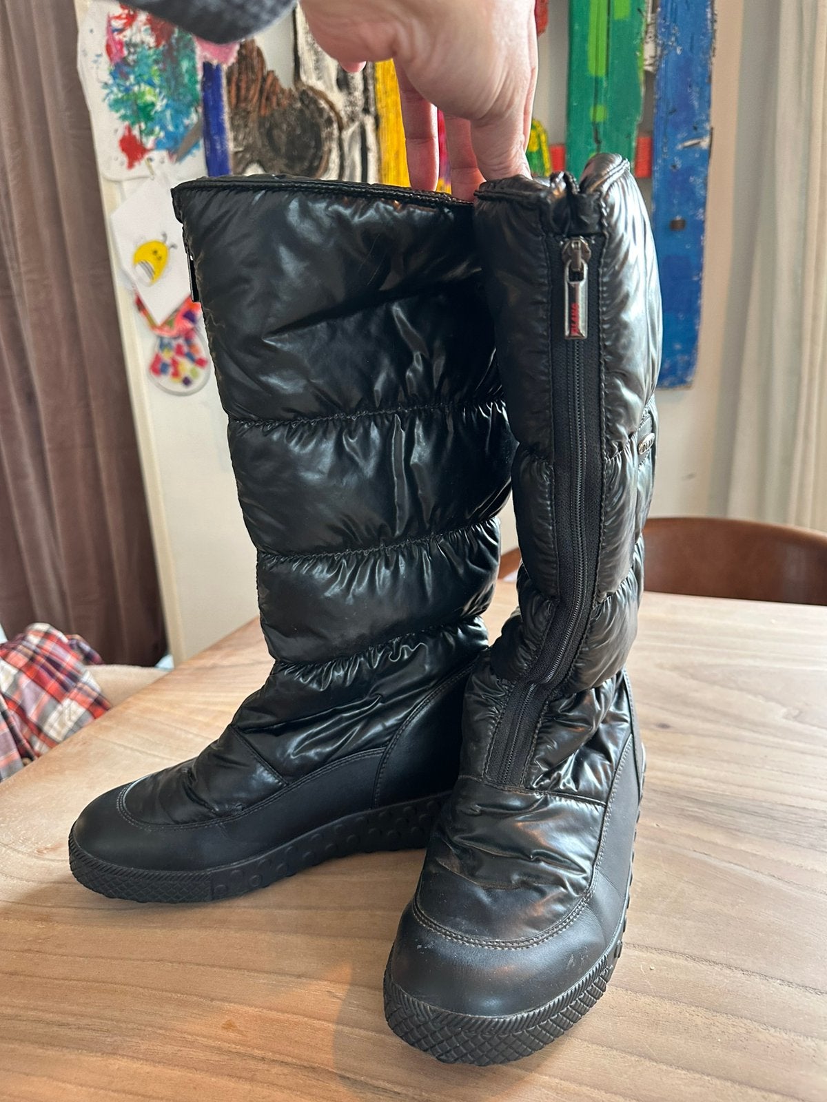 Mooi paar gevoerde en waterafstotende laarzen van Olang 42, Kleding | Dames, Ophalen of Verzenden, Gedragen, Zwart