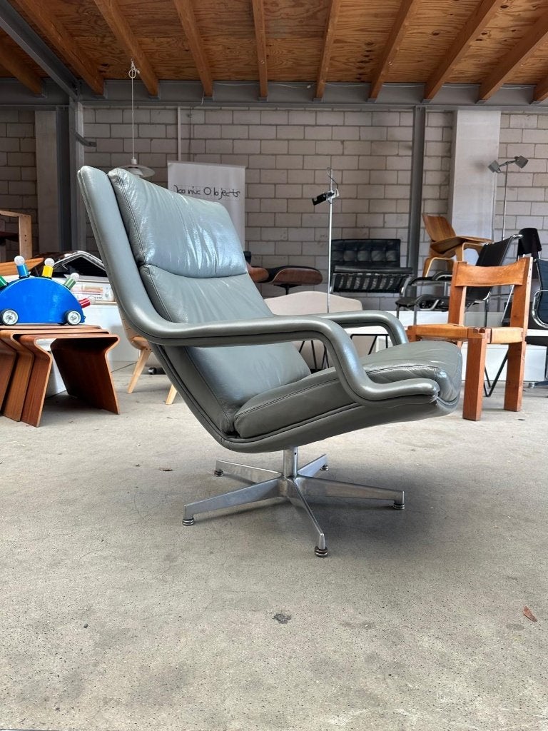 Artifort F152 draaibare lounge fauteuil, Huis en Inrichting, Fauteuils, Ophalen, Gebruikt, Vintage, X