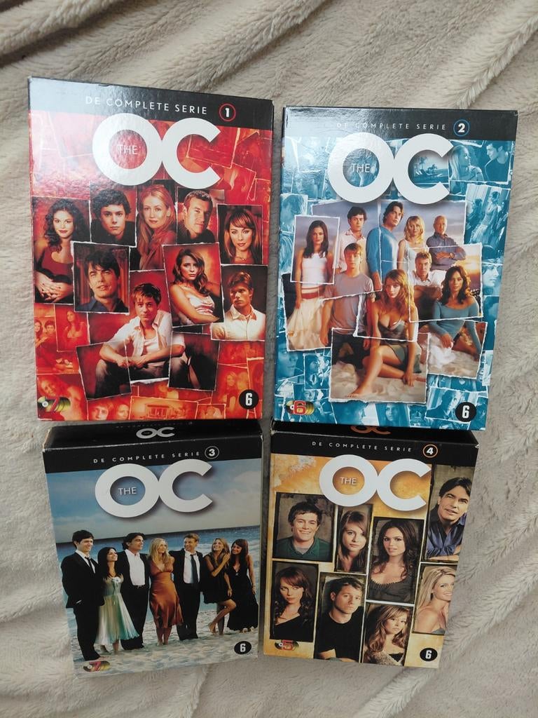 The OC - De Complete Serie (Seizoen 1-4) DVD Boxset, Cd's en Dvd's, Dvd's | Tv en Series, Ophalen of Verzenden, Zo goed als nieuw