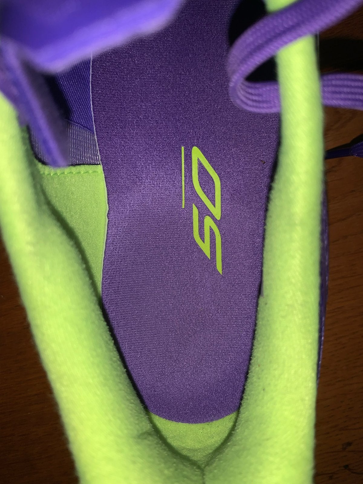 Adidas F50 Voetbalschoenen - Paars/Groen maat 42, Ophalen of Verzenden, Zo goed als nieuw, Schoenen