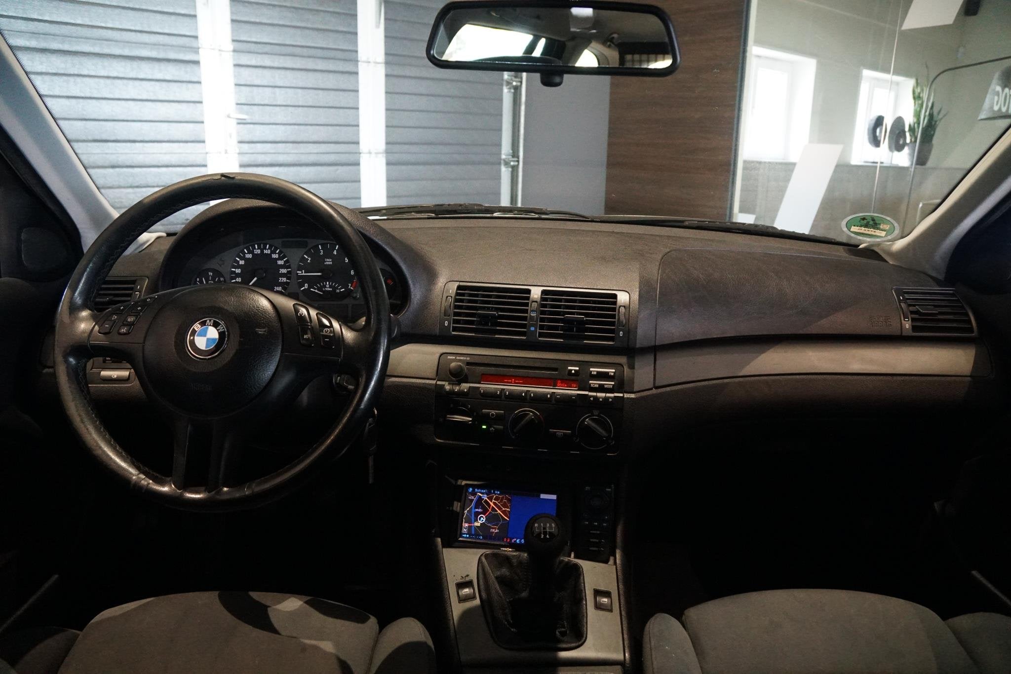 BMW 3-serie Touring 316i Black&Silver II + SPORTSTOELEN / NA, 4 cilinders, Blauw, Handgeschakeld, Achterwielaandrijving