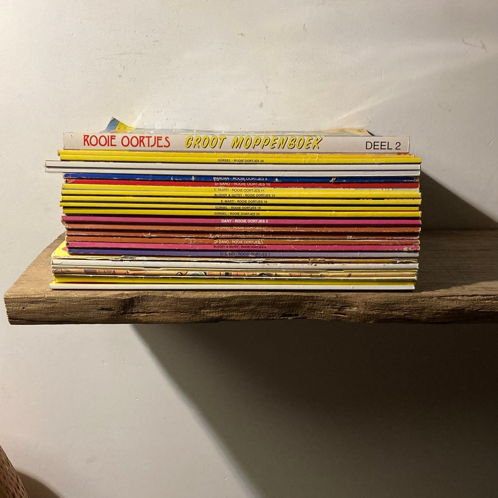 29x Rooie Oortjes stripboek of magazine - Complete collectie, Boeken, Meerdere stripboeken, Ophalen of Verzenden, Gelezen
