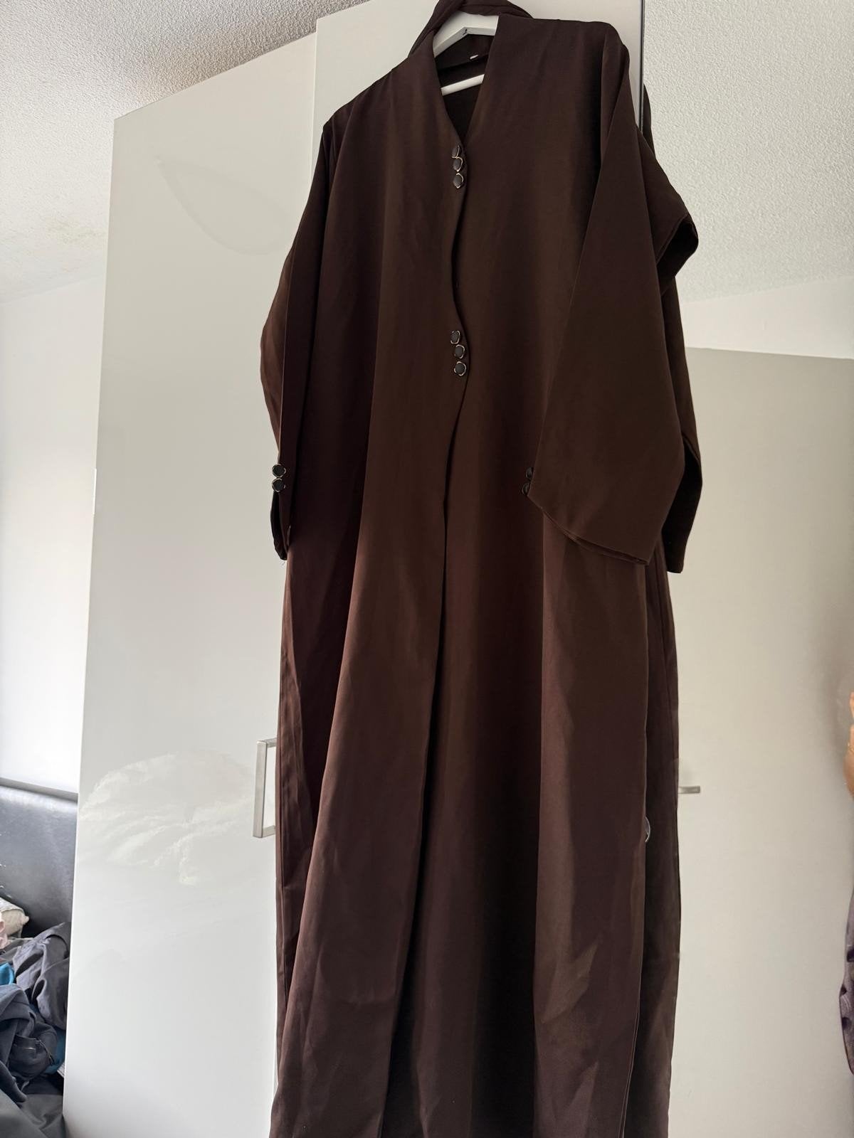 Mooie bruine abaya maat L, Ophalen of Verzenden, Bruin